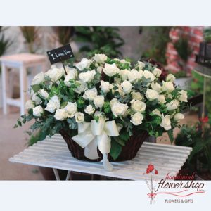 99 white roses delivery in HCM Vietnam