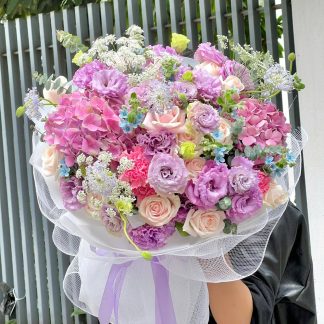 order online Bouquets of mixed purple flowers at Best Flowers Ho Chi Minh City.