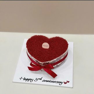 delivery Heart shaped birthday cake in HCM