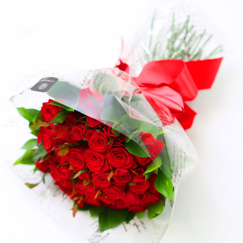Red roses bouquet for Valentine's day