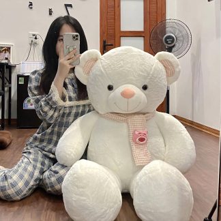 White Teddy Bears in HCM city Vietnam