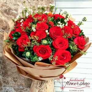 Beautiful bouquet of red roses in Hochiminh