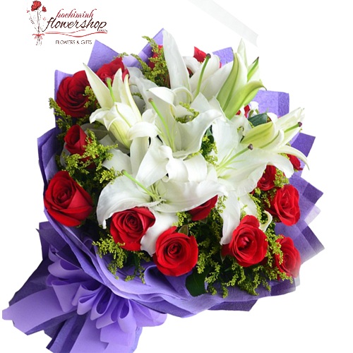 bouquet of white lilies and red rose
