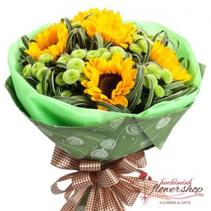 Buy bouquet of sunflowers and calimero