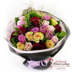 Colorful roses in Hochiminh flower shop