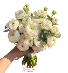 Wedding bouquet order online in hochiminh