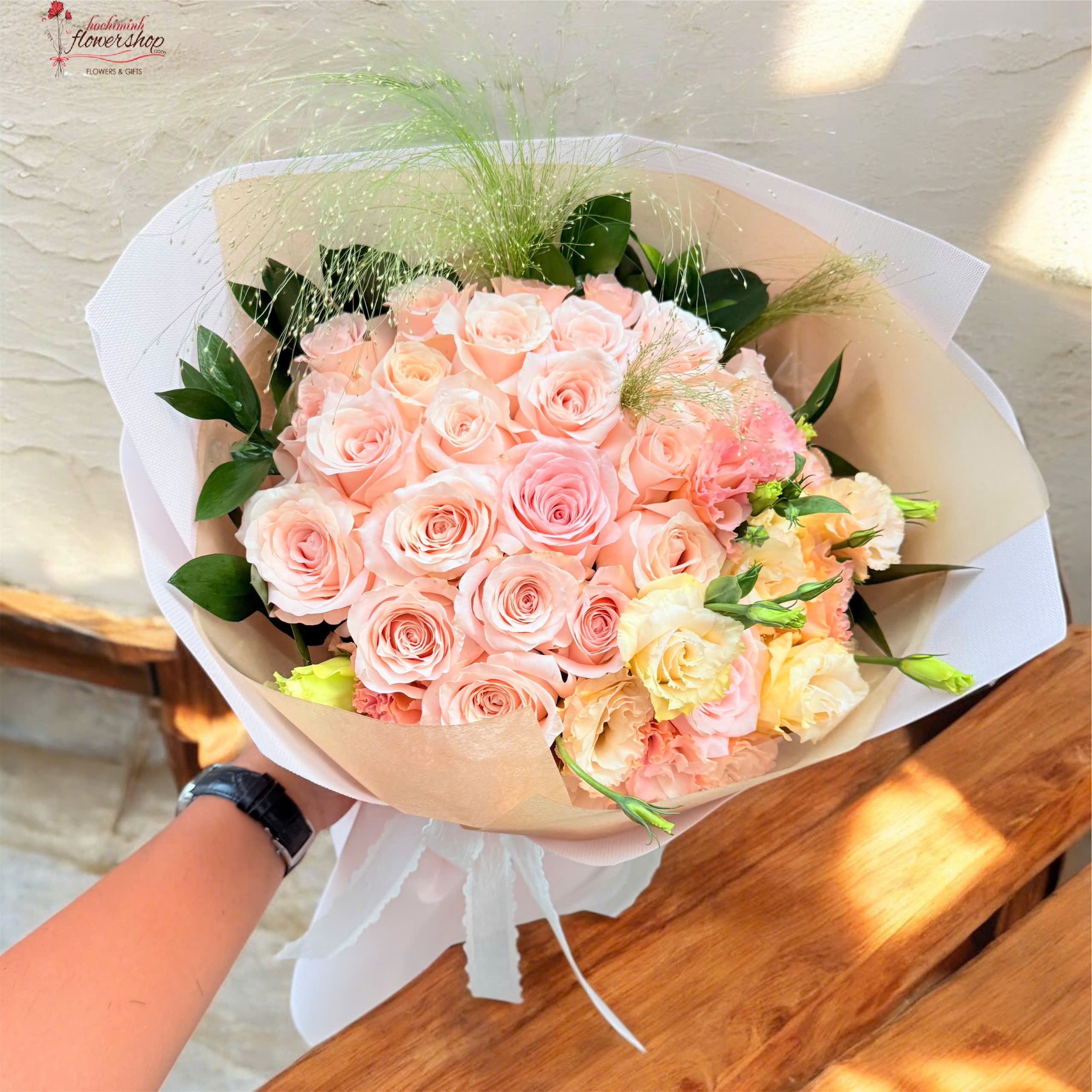 Happy birthday bouquet delivery in hochiminh