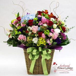 Happy day flowers arrangement