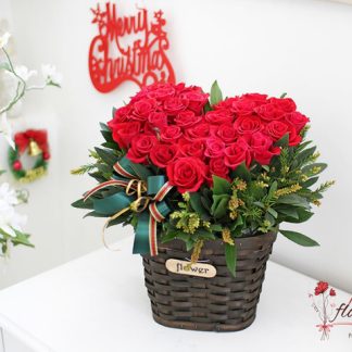 Heart arrangements for Christmas day in HCM