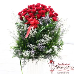Love flowers free deliver to Hochiminh
