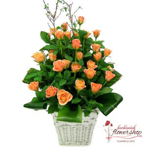 Beautiful orange roses arrangement