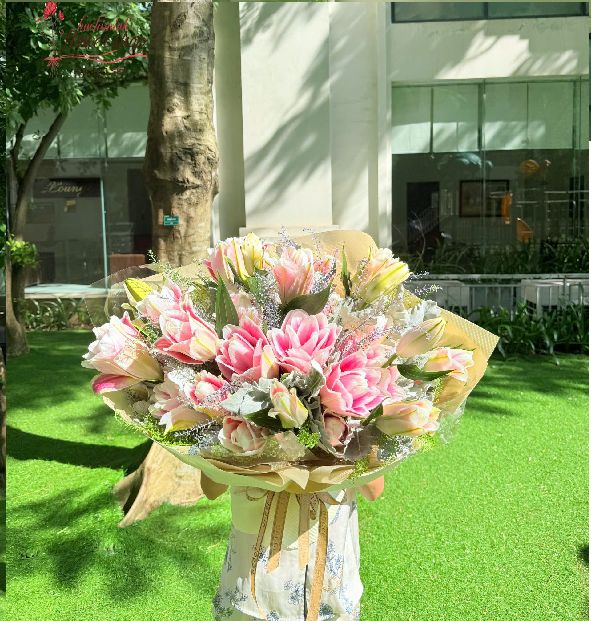 Pink lily bouquet in flower shop hochiminh