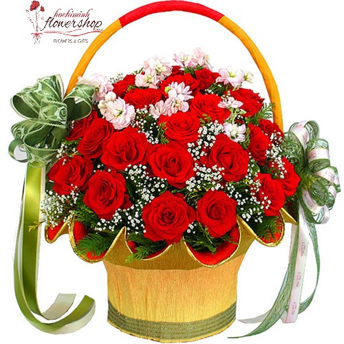 red rose basket delivery to hochiminh