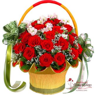 Red rose free delivery in District 10 Hochiminh city