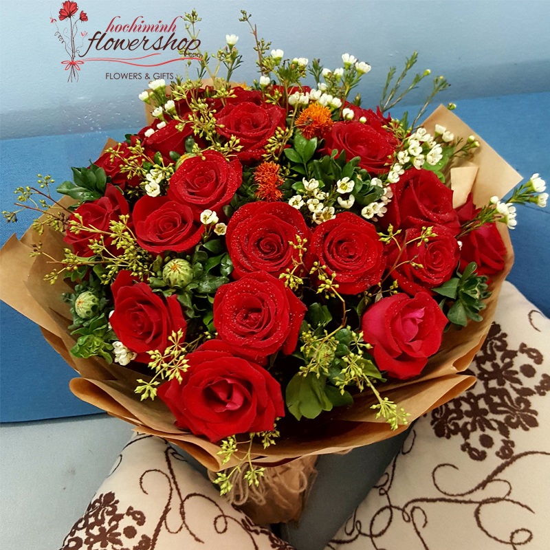 Beautiful bouquet of red roses in Hochiminh