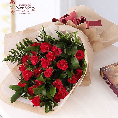 romantic love flowers in hochiminh