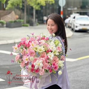 Pink flower bouquet for delivery in Ho Chi Minh City Vietnam
