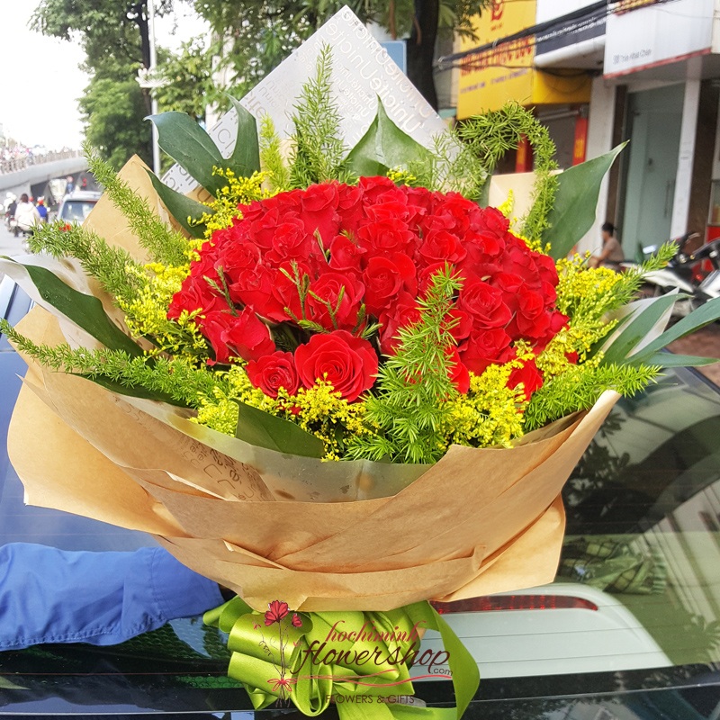 Send love flowers to Hochiminh city